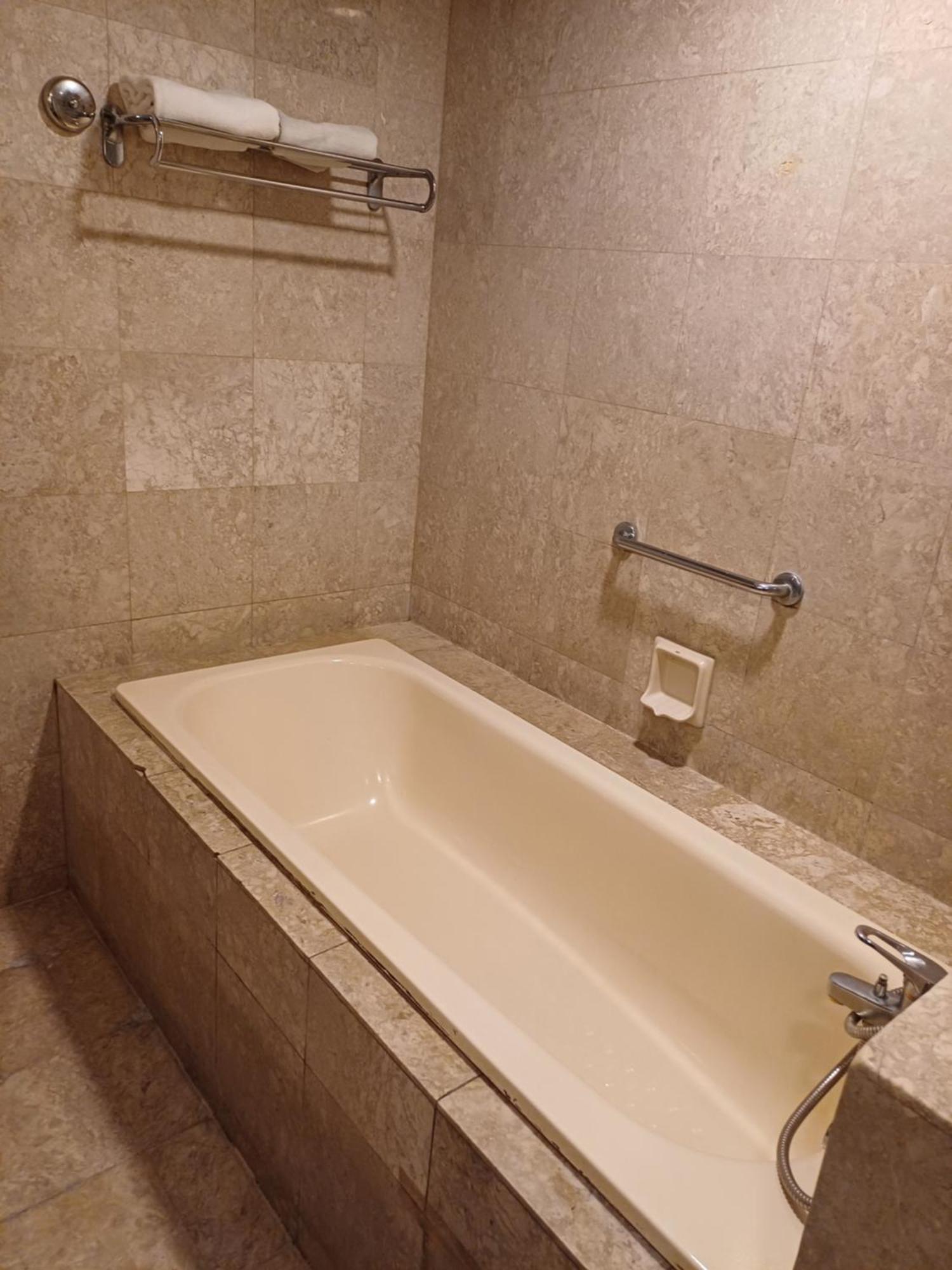 Times Square Grand Service Suite クアラルンプール エクステリア 写真